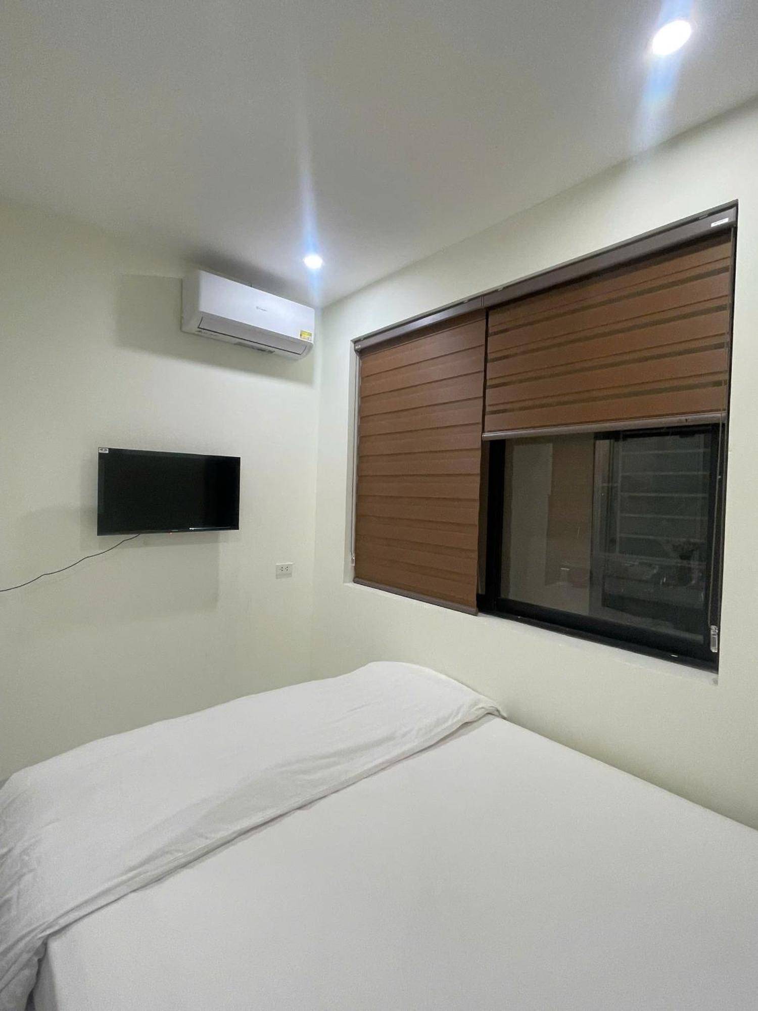 Era Apartment Xuan Thuy Hanói Exterior foto